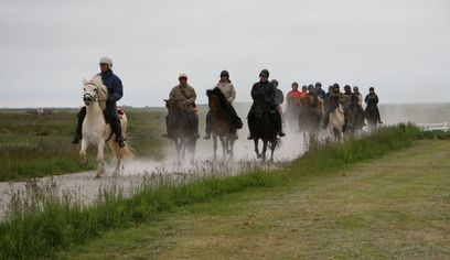 04C - Riding and Rafting — photo 2