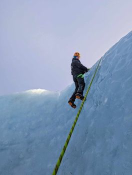 Private Ice climbing tour — photo 8