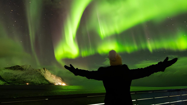 Private 4x4 Tour from Reykjavik - Northern Lights & Hot Choco — photo 11