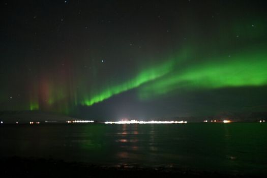 Icelandic Northern Lights Adventure with Local Guides