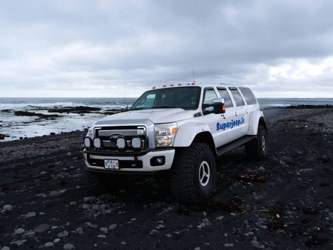 Private Superjeep Volcano Hat Trick — photo 5