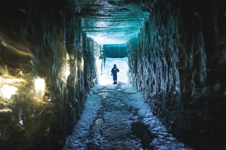 Ice Cave and Snowmobile Tour from Gullfoss, photo 9 of 9