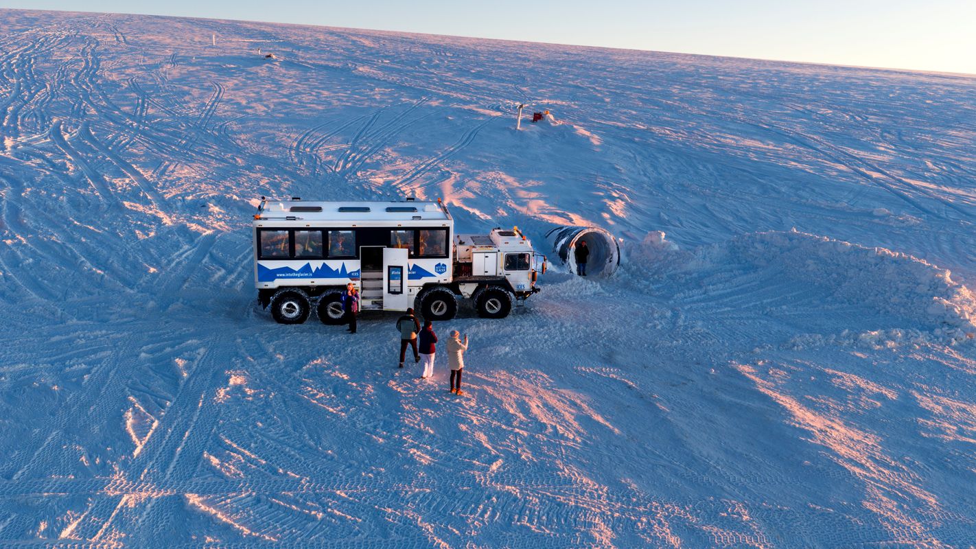 Into the Glacier & Silver Circle, photo 15 of 15