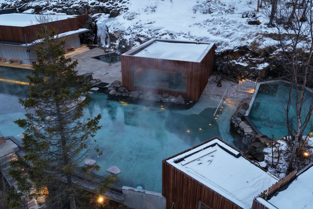 Delight - Admission to Forest Lagoon with Towel and Two Drinks included, photo 15 of 17