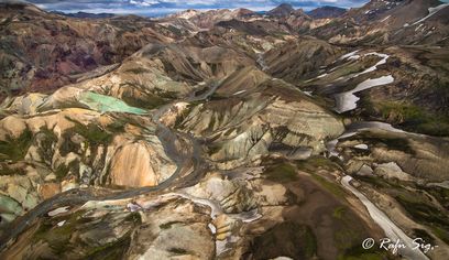 Essential Iceland