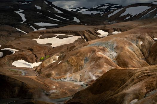Hike in the Highlands, in the steaming valley of Kerlingarfjöll — photo 7