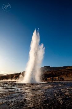 04D - Riding and Gullfoss, Geysir & Þingvellir — photo 6