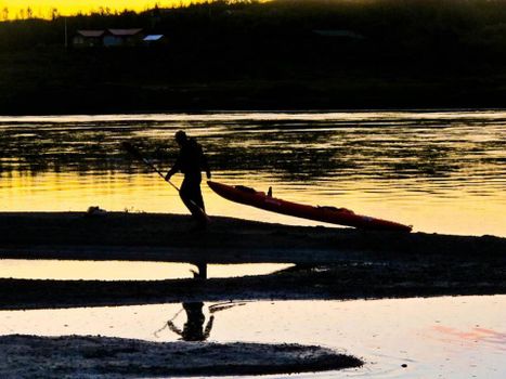 MIDNIGHT SUN KAYAKING ADVENTURE — photo 2