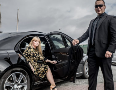 Private Luxury Transfer: Reykjavik Area to or from Hótel Jökulsárlón, Glacier Lagoon