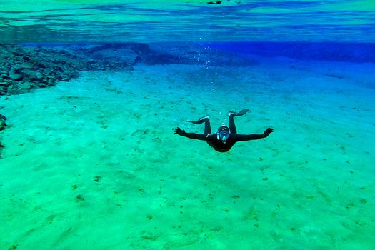 Private Silfra Snorkeling & Leidarendi Lava Tunnel - with underwater photos — photo 2
