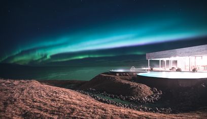Private Northern Lights & GeoSea Geothermal Baths Tour (from Akureyri)