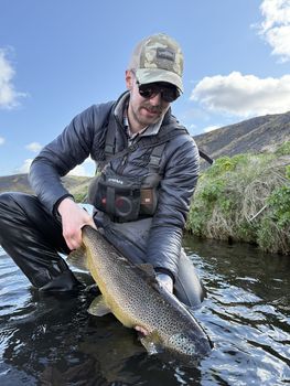 Private Fly Fishing Day Tour for Big Brown Trout - West Rangá Trout Beat — photo 20