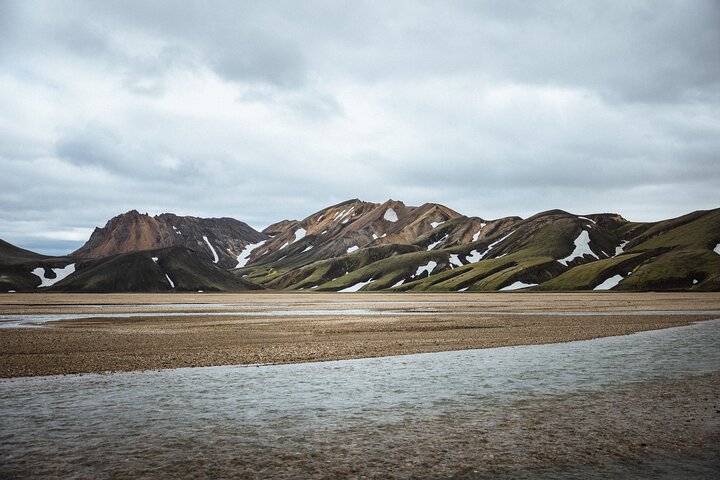 Family & Kids-Friendly Private Landmannalaugar and Valley of Tears Tour