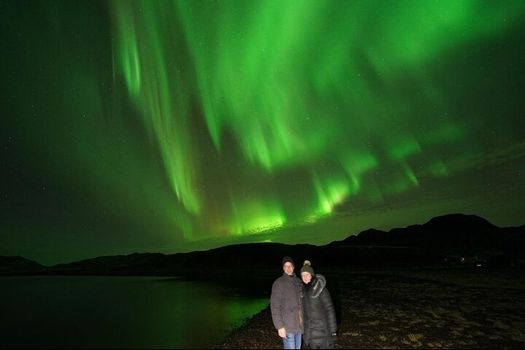 Private Northern Lights Tour with Hot Chocolate in Iceland — photo 2