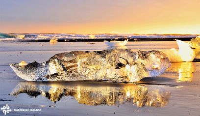 Glacier Lagoon (Jökulsárlón) & South Iceland Tour