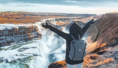 Golden Circle & Suprise Full Day Bus Tour guided in Chinese冰岛黄金圈与小惊喜中文一日团
