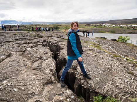 Golden Circle in Spanish with Kerid Crater & Local Farm Visit in Small Group — photo 10