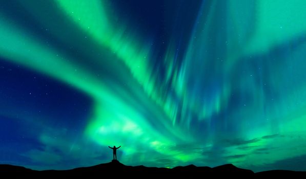 Glacier Snowmobiling, Golden Circle & Northern Lights — photo 7