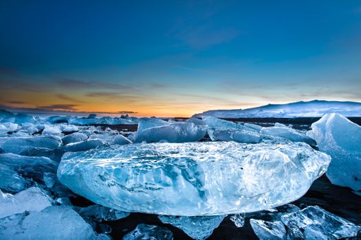 Glacier Lagoon (Jökulsárlón) & South Iceland Tour — photo 4