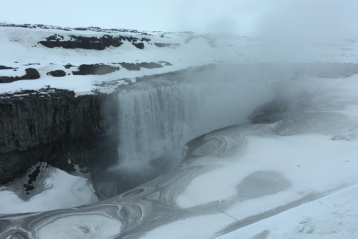 Lake Myvatn, Dettifoss,Selfoss, Godafoss & more, photo 1 of 9