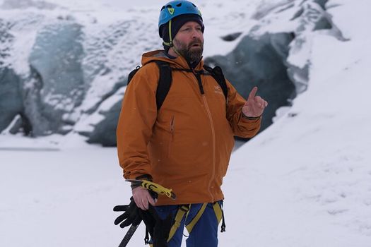Private Day Tour: Explore Iceland’s South Coast & Glacier Hike — photo 17