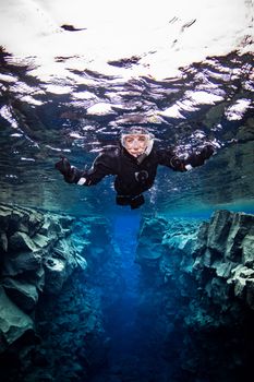 Snorkeling Silfra tour - meet on location — photo 9