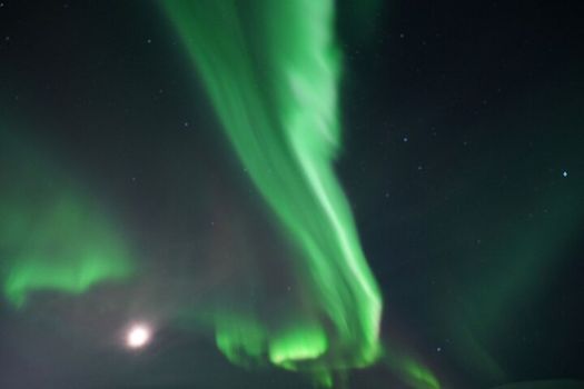 Icelandic Northern Lights Adventure with Local Guides — photo 4