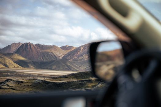 LANDMANNALAUGAR : PRIVATE HIGHLANDS — photo 4