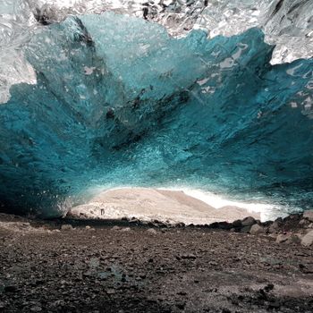 Vatnajökull Premium Ice Cave Tour — photo 5
