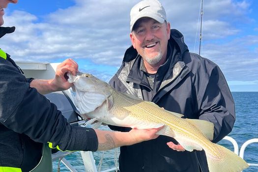 Reykjavik's Finest Catch: Guided Sea Angling Tour for All Levels — photo 11