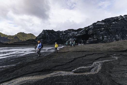 Katla FastTrack Ice Cave Tour — photo 7