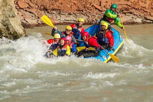 Family Rafting (West) — photo 2