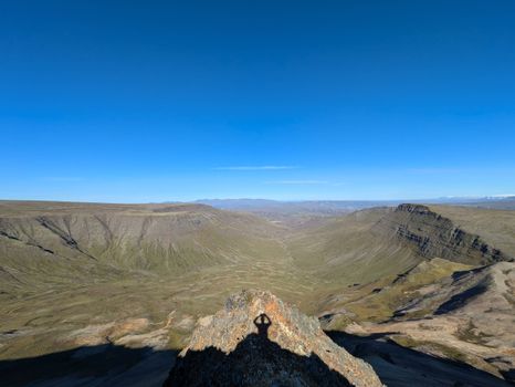 Day Hike to Moskardshnjukar: The Knife's Edge — photo 5