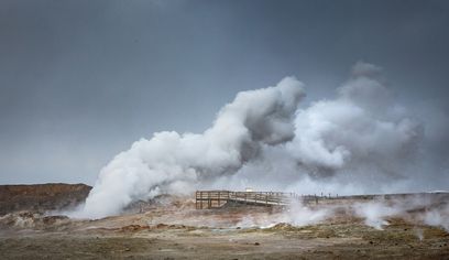 Private Reykjanes Tour & KEF Airport Transfer