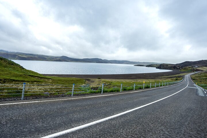 Volcano Circle Tour - Grindavík Town, Reykjanes Lava Fields and Hot Springs, photo 8 of 8