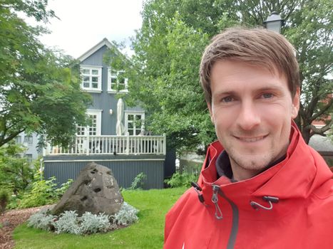 Reykjavik Walking Tour small group - CityWalk — photo 6