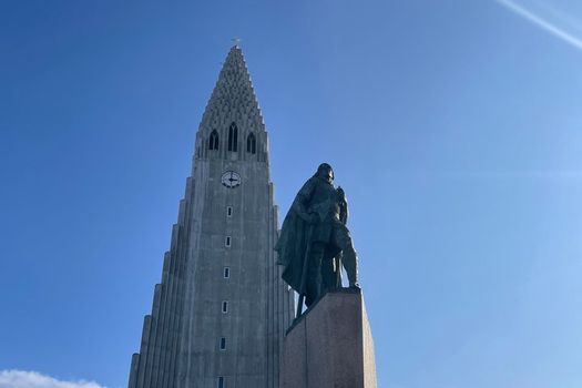Reykjavik History and Sightseeing Walking Tour — photo 3