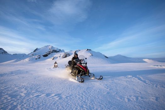 Golden Circle & Glacier Snowmobiling — photo 2