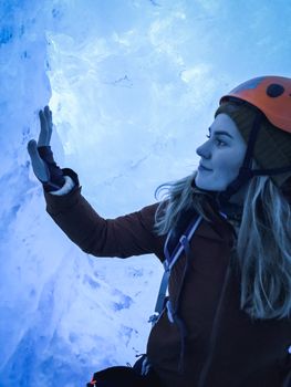 Crystal Blue Ice Cave | Super Jeep from Jökulsárlón — photo 5