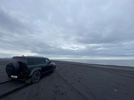 Private Sightseeing Tour to South coast and Black Sand Beach 6 PAX — photo 2