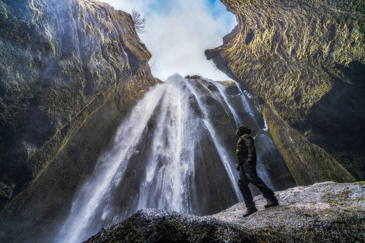 Reykjavík: Small Group Tour Full Day South Coast  and Black Sand Beach