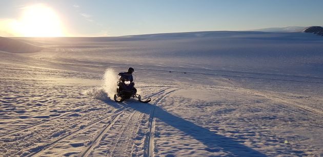 Snowmobile tour on Vatnajökull Glacier — photo 16