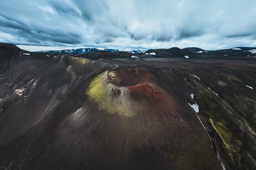 Family & Kids-Friendly Private Landmannalaugar and Valley of Tears Tour — photo 2