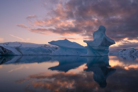 Jökulsárlón Glacial Lagoon & Diamond Beach — photo 2