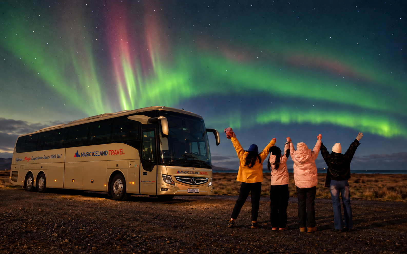 Northern Lights Tour Led by Local Hunters - Hotel pickup available