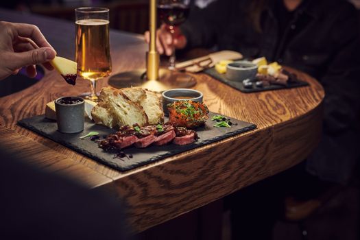 Sky Lagoon for Two with a Platter and Drinks: Sér Passes
