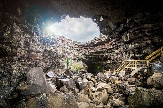 Silver Circle Day Tour: Lava Cave, Waterfalls & Icelandic Horses — photo 10