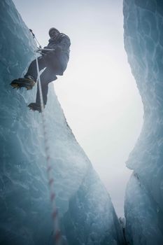 Ice Climbing Captured in Skaftafell — photo 19