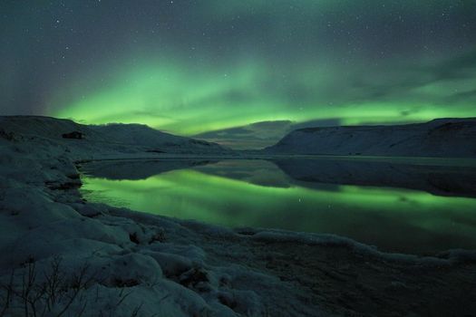 Northern Lights Midnight Adventure from Reykjavík in minibus — photo 2