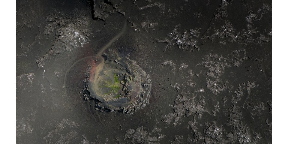 Small group Tour: Volcanoes and Hot Springs of Reykjanes, photo 12 of 20